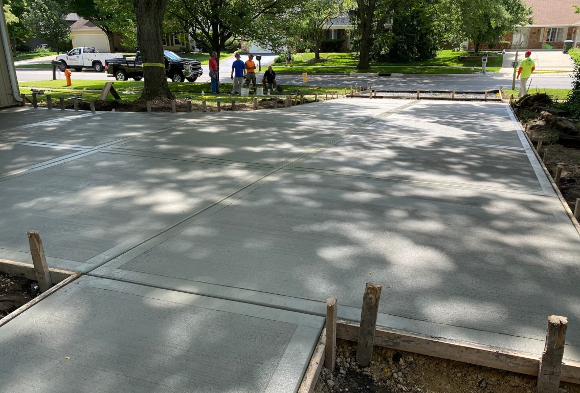 Professional concrete driveways service in Cuyahoga Falls, Ohio